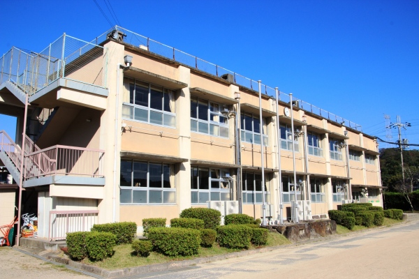 大阪市立林寺小学校